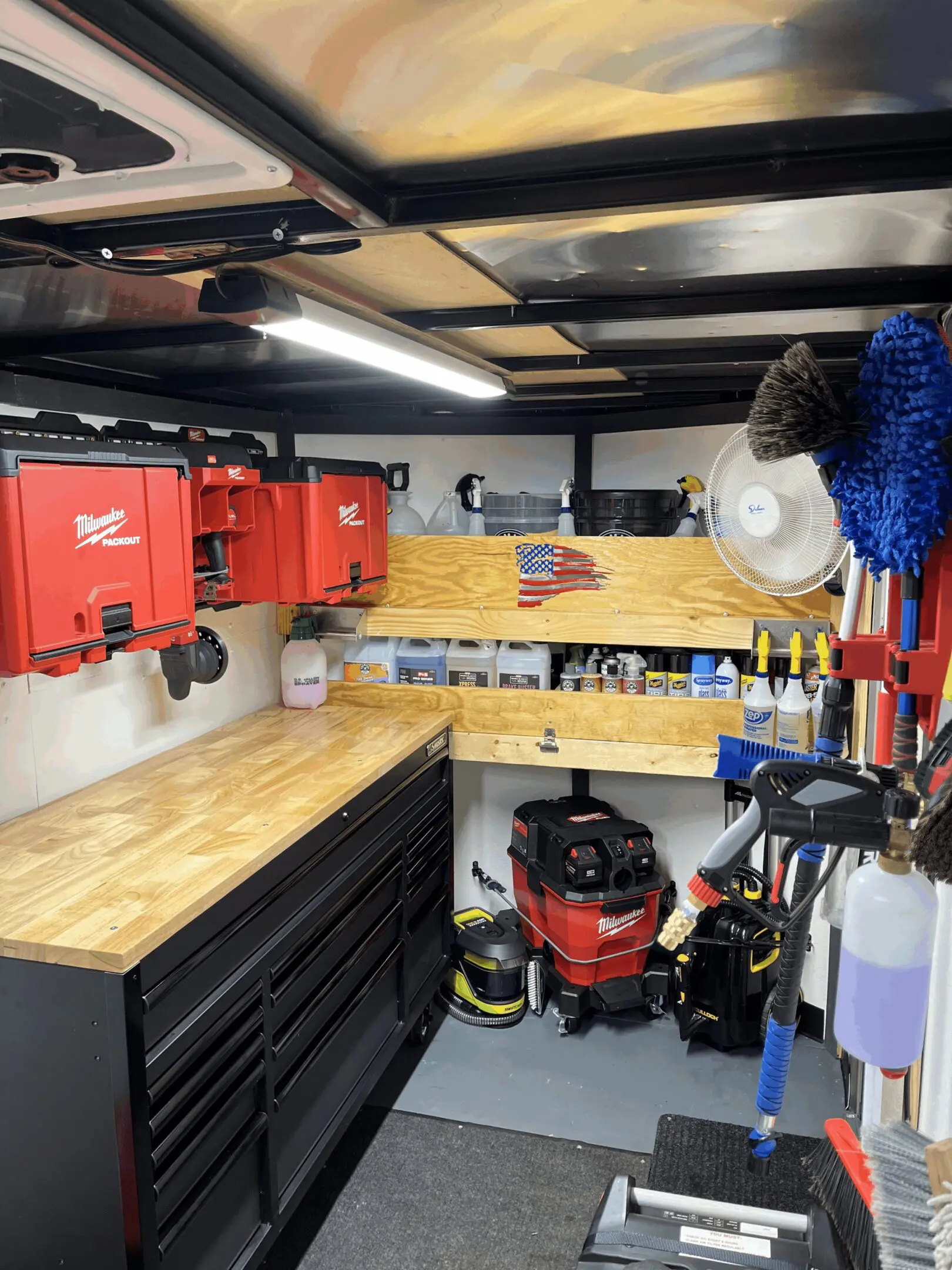 Cover Photo First page of website